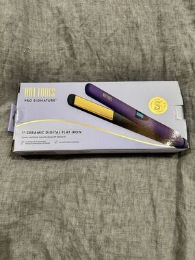 Hot Tools Pro Signature 1" Ceramic Digital Flat Iron - Purple